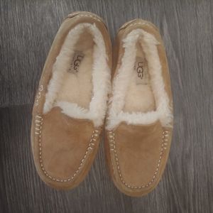 Ugg Ansley Slipper Size 5